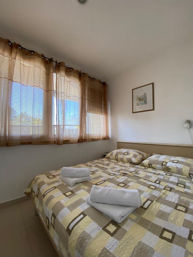 Apartmani Sara Omišalj Dış mekan fotoğraf